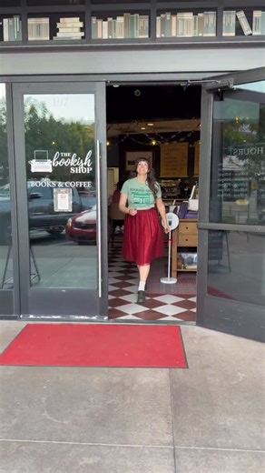 Seeing the Bookish Box & Shop grow to what it is today warms our hearts! 🥹🫶 Thank you Bookish Fam for your support all these years! Come visit us in Gilbert, Arizona - we’d love to have you! | The Bookish Box