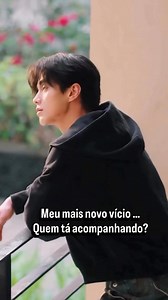 Meu mais novo vício … 🫠❤️ 🚦💔 SPEED AND LOVE (双轨 / Shuang Gui) 💔🏁 CORRIDAS DO CORAÇÃO Já começou e está simplesmente entregando TUDO! Speed and Love é aquele c-drama que mistura romance intenso, drama familiar, reencontros dolorosos e emoções em alta velocidade. A história acompanha Jiang Mu (Esther Yu), uma jovem marcada pelo divórcio dos pais, e Jin Chao (He Yu), o “irmão” que foi afastado dela ainda na adolescência. Anos depois, o destino resolve colocá-los novamente na mesma pista… e nad