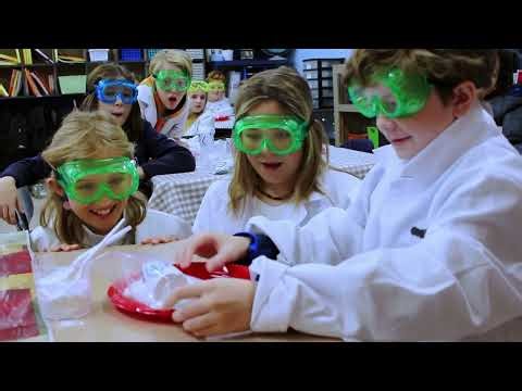 Walnut Grove Fifth Graders Experiment with Exploding Bags