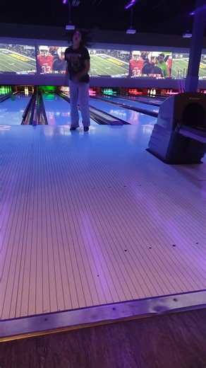 A funny / priceless reaction at Main Event (Must watch)