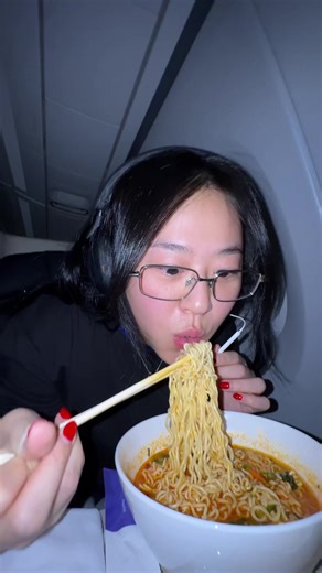Turbulence Ramen Mukbang Adventure