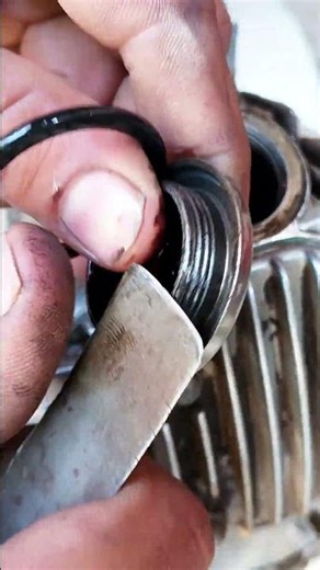 CD 70 Engine Oil Leak From Tappet Cover? Easy Repair Method & Maintenance Guide | Oil Leakage Fix 💯