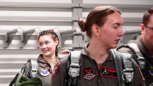2.3M views · 84K reactions | Wings of Courage: US Female Pilots in Action #femalepilot #womenpilot #pilot #usaf #f16 #f18 #f15 #military #usmilitary #aviationlovers #fighter #viralposts | Ovita Military | Facebook