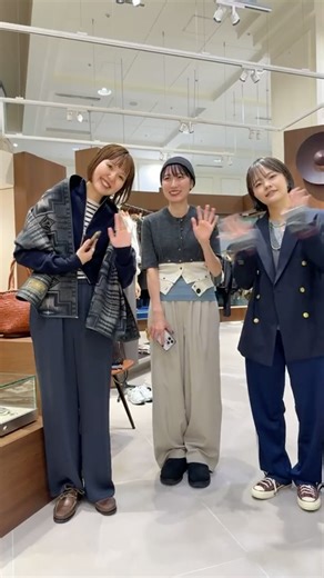 FRAMeWORK / フレームワーク on Instagram: "𝙍𝙀-𝙉𝙀𝙒 / 𝙇𝙐𝙈𝙄𝙉𝙀 𝙏𝘼𝘾𝙃𝙄𝙆𝘼𝙒𝘼&𝙊𝙁𝙐𝙉𝘼 ⁡ 本日大船店リニューアルオープン✨ リニューアル限定アイテムや一斉発売アイテムについてご紹介いたしました！ ⁡ ＿＿ ⁡ 日頃よりFRAMeWORKをご愛顧いただき、 誠にありがとうございます。 ⁡ ⁡ 9月11日(木)にルミネ立川店、 9月12日(金)にルミネ大船店がリニューアルオープンいたします。 ⁡ 「RE-NEW」のオープンテーマに沿ってFRAMeWORKらしさを詰め込み、 ⁡ 今の気分へリニューアルされた スペシャル限定アイテムを多数揃えております。 ⁡ ⁡ ＿＿ ⁡ ⁡ １)KIBITZ HANDWKS×FRAMeWORK リメイクストレートデニム / ¥29,700（税込） ⁡ ※赤は両店舗に、 ベージュは大船店・ネイビーは立川店へ入荷いたします。 ⁡ ⁡ ２)KIBITZ HANDWKS×YA GOOD IDEAS BIG&MINITOTE re-new XS ¥11,000（税込）:M