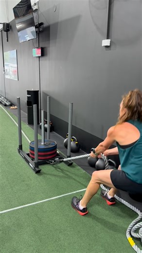 Squad Performance on Instagram: "What a way to finish out week 2 🙌 We’re still building base and today we introduced some new movements and just a little extra running. Focus still on pacing and staying in control, keeping effort consistent across the session. We keep building for a few more weeks. Then deload to absorb. Then ramp up into speed and compromised work, before rounding out with race peak weeks, allowing a 1 week taper into Brisbane."