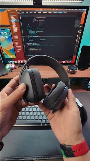 🎧 Christmas gifts for geeks - Logitech Zone vibe 100