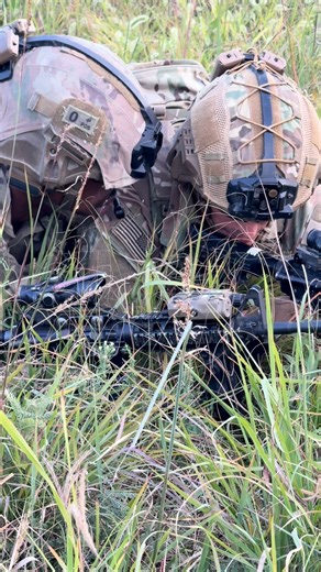 1-18 Infantry Regiment is pushing the tempo and raising the standard every single day.💪🔥 These Soldiers bring intensity to their training and maintain nonstop readiness, showing what it truly means to serve in the 2nd Armored Brigade Combat Team. Strong teams, sharp skills, and the relentless drive to lead from the front define their mission ⚔️ #FortRiley #2ABCT #AlwaysReady #army250 | 1st Infantry Division