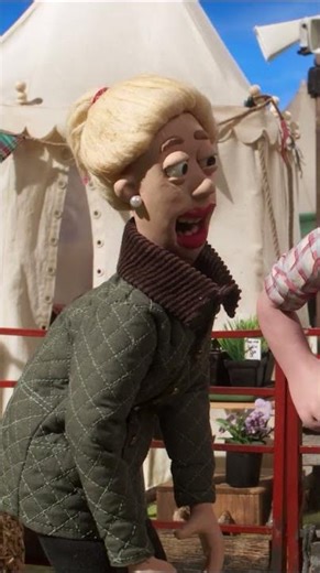 😝 Shaun’s Silly Tricks on the Farm!🐑🐑🐑#shaunthesheep #shorts