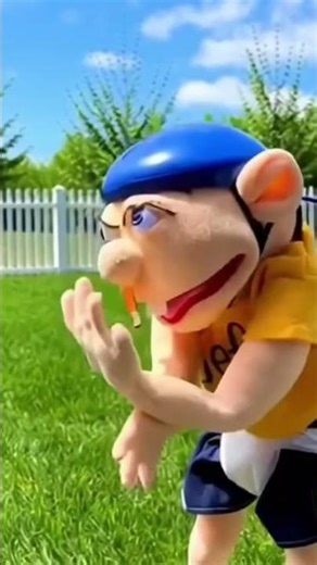 Jeffy gets stung by a bee #sml #smljeffy #smlshorts #ai_jeffy