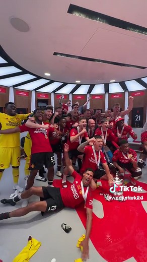 wedi shuk (@wedi.shuk24)’s videos with original sound - Manchester United