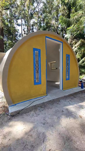 So many ways to let the light in and a build can start from as little as $2k DIY. #aircretedomesaustralia #aircrete #tinyhouse #FirstTimeBuyer #affordablehousing #diybuild #offgrid #communitybuild #ecobuilding #aircretedome | Syntropic Life