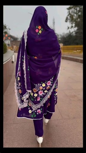 New Hand Painted Punjabi Suits Design Ideas 2025 |Unique Phulkari & Fabric Painting Suit Collection