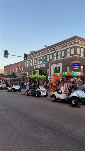 The 2025 Homecoming Parade is in the books! Thank you to everyone who joined us in Downtown Sycamore to celebrate the students of Sycamore High School. Don’t miss the Homecoming Game that takes place tomorrow, Friday, October 10, at Engh Field! 🏈🎉 #RahSycoHigh | Sycamore High School