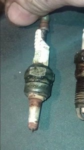 Broken Spark Plug ! Threads In The Head!