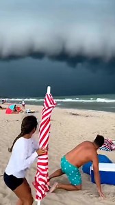 39K views · 75 reactions | “Beach Turns to Chaos in Seconds as a Sudden Water Explosion Strikes” #BeachPanic #StormHits #SuddenDisaster #NatureFury #WeatherShock #ChaosMoment #TerrifyingMoment #caughtoncameraman #vairalvideo #viralvideochallenge #nofilter #animalkingdom #animals | Animal Power | Facebook
