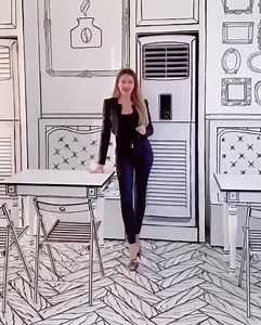 13K views · 144 reactions | HAPPY WOMEN’S DAY, beautiful ladies!  Finally, I’m back to blonde!  Hair extensions: https://glamtimehair.com | Lilith Moon | Facebook