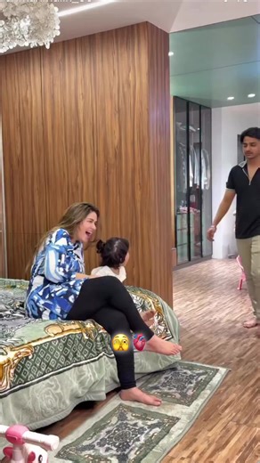 ፍቅር ብቻ: ከኢትዮጵያ ታሪክ ወይም ድምፅ