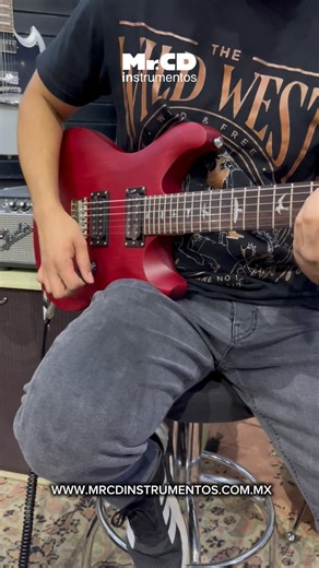 🔥 Guitarras PRS CE 24 🔥 Cuando de conservar un estilo característico en el sonido de una guitarra se trata, las guitarras PRS son el ejemplo perfecto en cuanto a estilo y sonido se refiere. Conoce por ti mismo que PRS es una de las marcas más aclamadas por muchos músicos por su versatilidad y comodidad. 🎵🙌 | Mr.CD