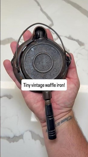 The original Easy Bake oven