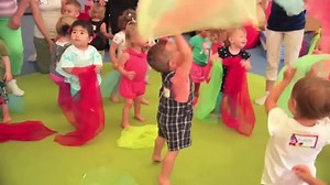 Join Gymboree Play & Music - $25 Class Gift & Bubbles | Gymboree Play & Music