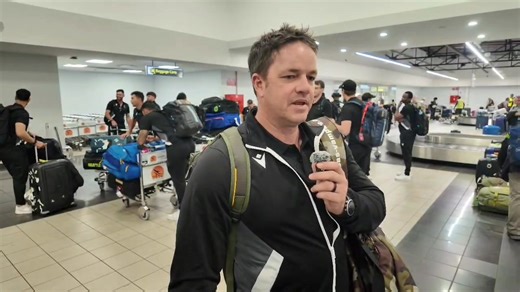 CATCHING UP WITH ALBIE MORKEL🎙 Our media team caught up with Albie Morkel, South Africa’s current Bowling Coach and former consultant for the Eagles. He’s excited for an explosive and entertaining clash this Saturday! 💥🏏 #CricketNamibia | Cricket Namibia