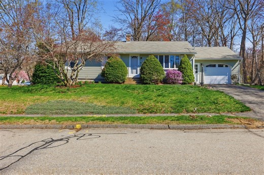 25 Heritage Ln, Holden, MA 01520 - MLS 73506728 - Coldwell Banker