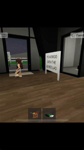 Trolling a house in Brookhaven RP (she deletes the house within seconds) #roblox #shorts #trolling