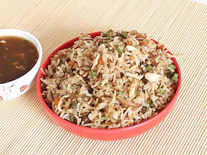 Chinese Fried Rice Recipe - How to Make Chinese Veg Fried Rice