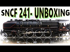 TRIX 22941 MARKLIN 39241 SNCF CLASS 241 A UNBOXING