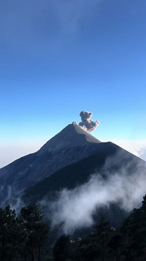 Exploring Guatemala's Vólcan de Fuego and Acatenango