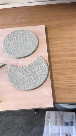 Pottery Enthusiast Returns: Handbuilt Ceramics