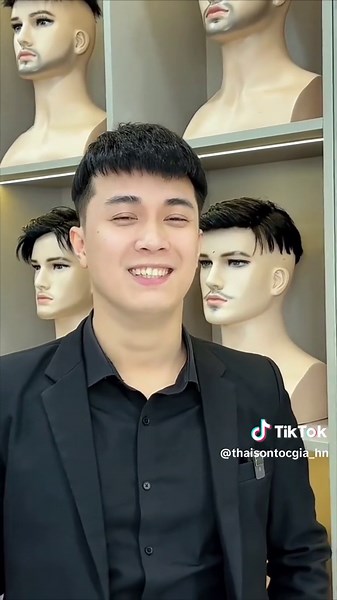 Trẻ ra chục tuổi chỉ với 10s đội tóc #Thaisontocgia #tocgianam #tocgiacaocap #vtthair #xuhuong