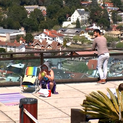 8.4K views · 85 reactions | Eles se superam. #pegadinha #CamerasEscondidas #comedia | Vetor Humor | Facebook