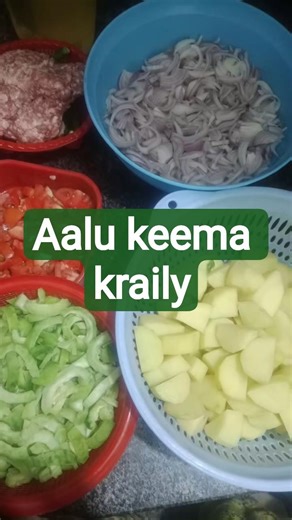 #aalu keema kraily#nyla ka kitchen#unique recepie