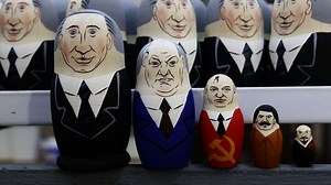 Putins korrupte Gefolgschaft bereichert sich in Ukraine