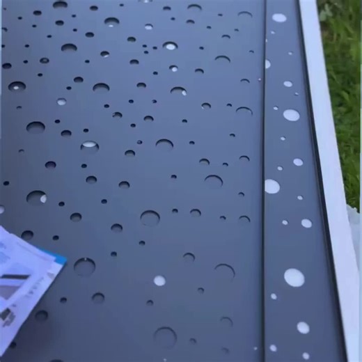 Screenline Systems on Instagram: "Adding extra height to your fence has never been easier, our Colorbond fence extensions are so easy to install, anyone can do it."