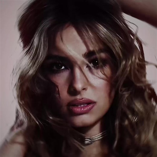 Addison Rae Face Card: Fans Celebrate Her Style