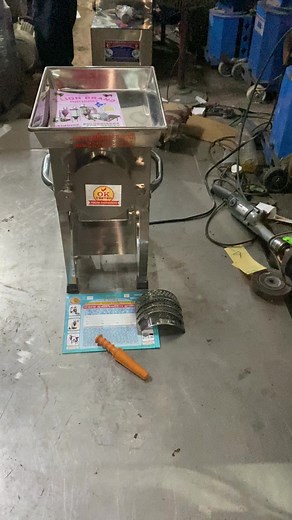 2.2K views | SS gravy machine .Factory 1 (Unit-1) -: #251 INDIRA NAGAR WALI GALI, LABERIA BHERU, DHAR ROAD, INDORE-452002 (M.P.) | Punjab Engineering Corporation | Facebook