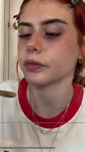 ASMR spoon with Violet #asmr #asmrsounds #asmrvideo #asmrsound #fyp #viral #foryour #relaxing