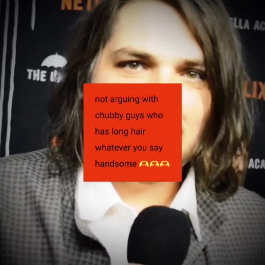 Gerard Way Interview Highlights: Celeb Secrets Revealed