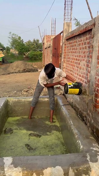 #had wark help helping
