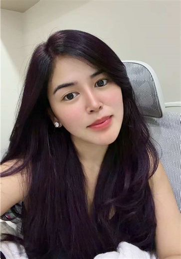 Jen Oliveros (@jennivieo)’s video of Pat And Jen