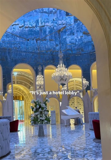 Discover Raffles Doha: A Fairytale Luxury Hotel