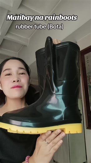 Durable Rubber Rainboots for Men and Women