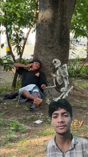 Skeleton Prank 🤣😂 #shorts #shortsfeed #funny #viral
