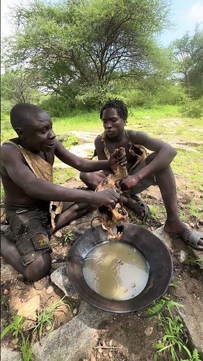 Hadzabe Tribe brothers always share in their traditional lifestyle in the bush 🥰