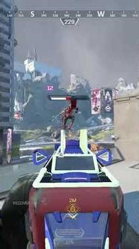 when your team thinks your a famous streamer #wraith #apexlegends #apexmovementguide #movement #apex