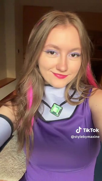 At my school we have a full week of dress up days & today’s theme is to dress as a character from your childhood! #starfire #teentitansgo #halloween #dashweek #starfireteentitansgo