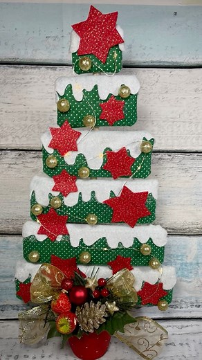 197K views · 1.8K reactions | Realizza un albero di Natale con il riciclo di un cartone  #fblifestyle | CreativeMamy | Facebook