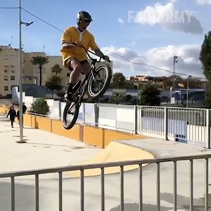 Some of the dirtiest fails on the internet 😉 Happy Fail Friday everyone! | FailArmy